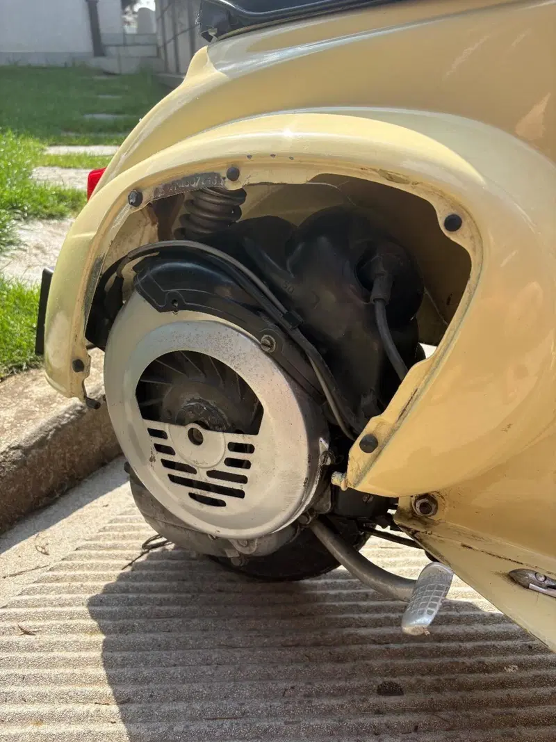 Vespa 50 special L (4)