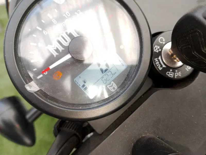 Mutt Motorcycles Akita 250 (2021 - 25) (5)