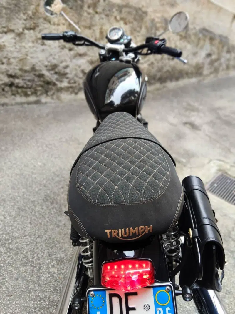 Triumph Bonneville T100 (2008 - 16) (5)
