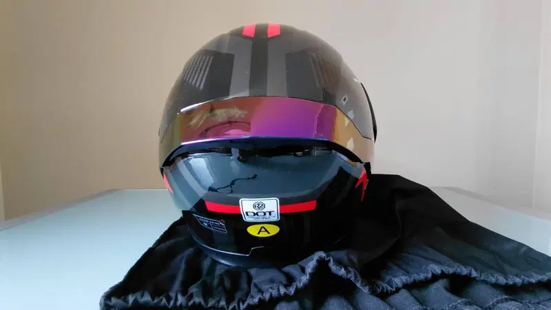 Vendo casco integrale nuovo ls2 ff880 (2)