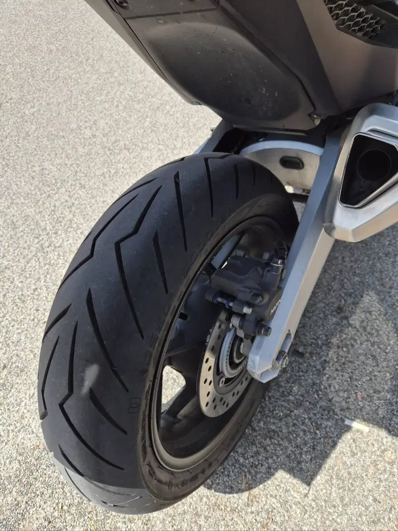 Honda Forza 750 DCT (2021 - 24) (3)