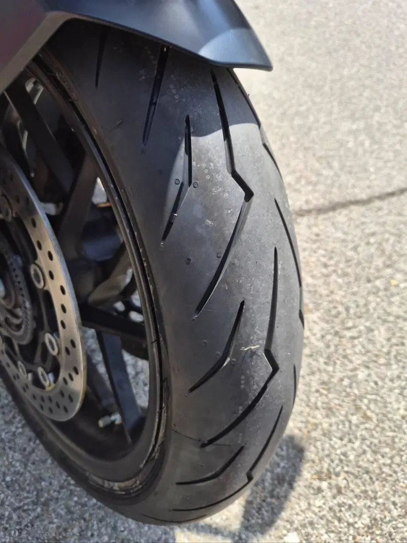 Honda Forza 750 DCT (2021 - 24) (4)