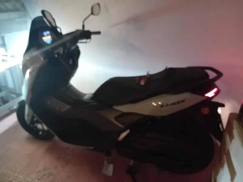Yamaha N-Max 125 (2025 - 26) (4)