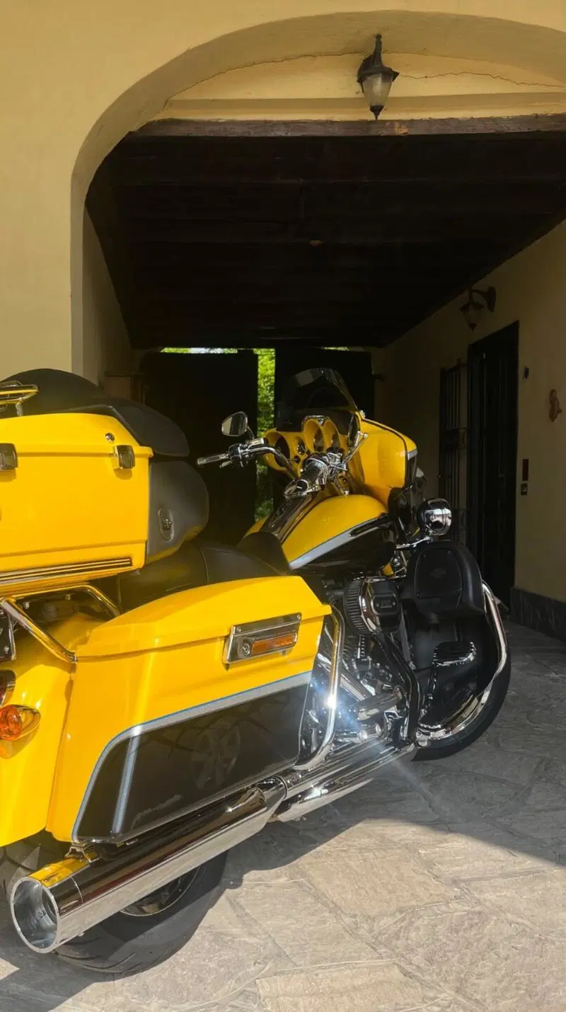 Harley-Davidson 1800 Electra Glide Ultra Classic (2012 - 13) - FLHTCUSE (2)