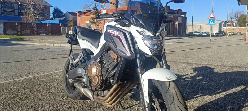 Honda CB 650 F (2017 - 18) (2)