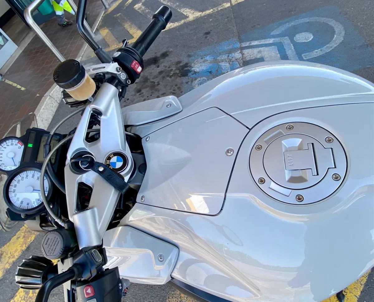 Bmw K 1300 R (2009 - 16) (4)