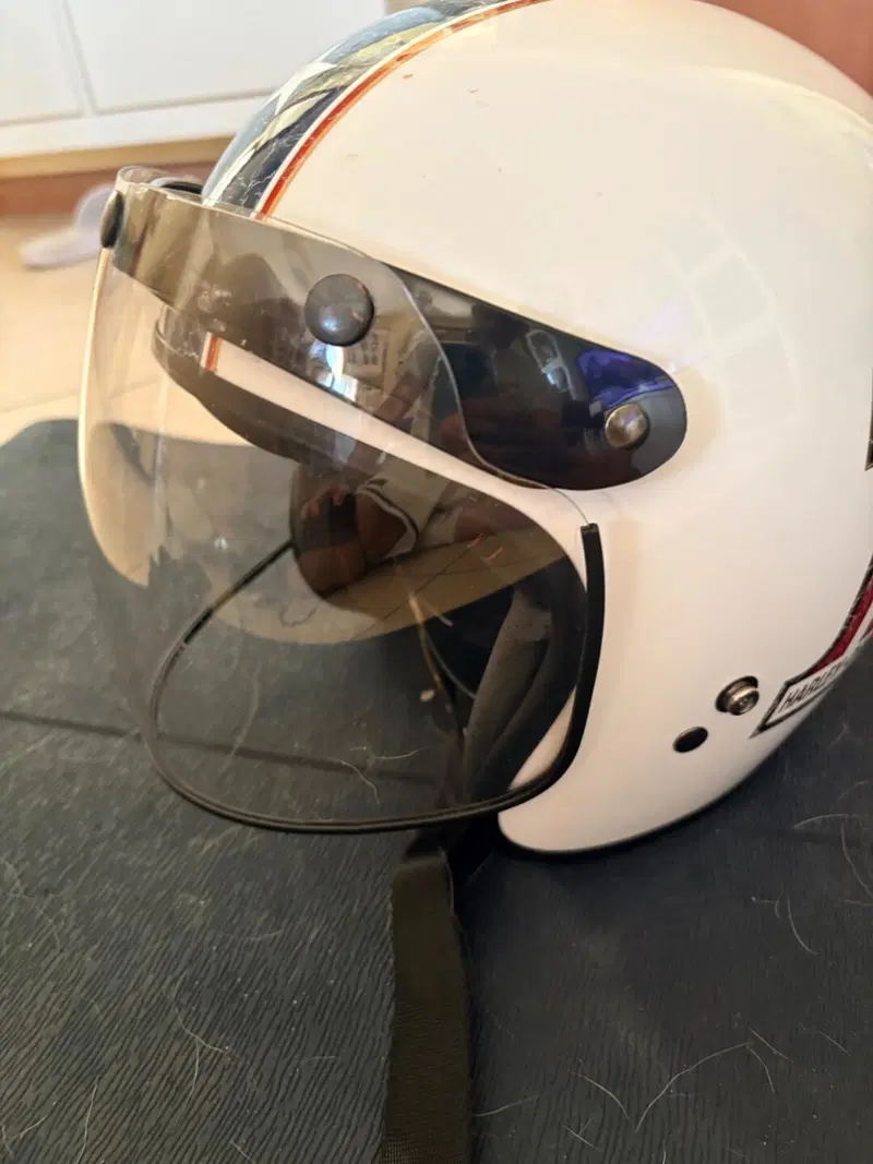 Casco Harley-Davidson originale bianco con visiera Bell (4)