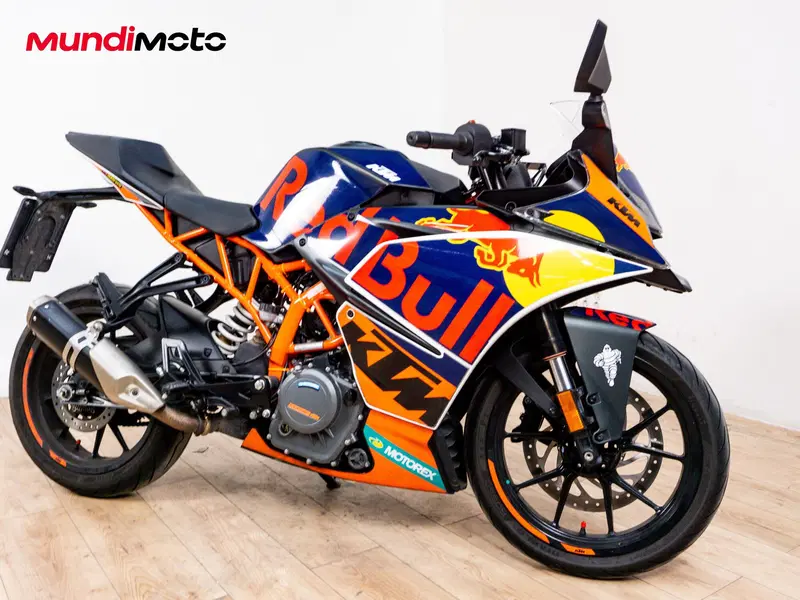 KTM RC 390 (2022 - 26) (2)