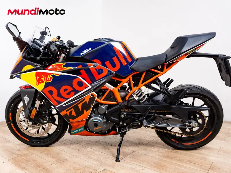 KTM RC 390 (2022 - 26) (6)