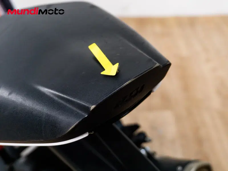 KTM RC 390 (2022 - 26) (16)