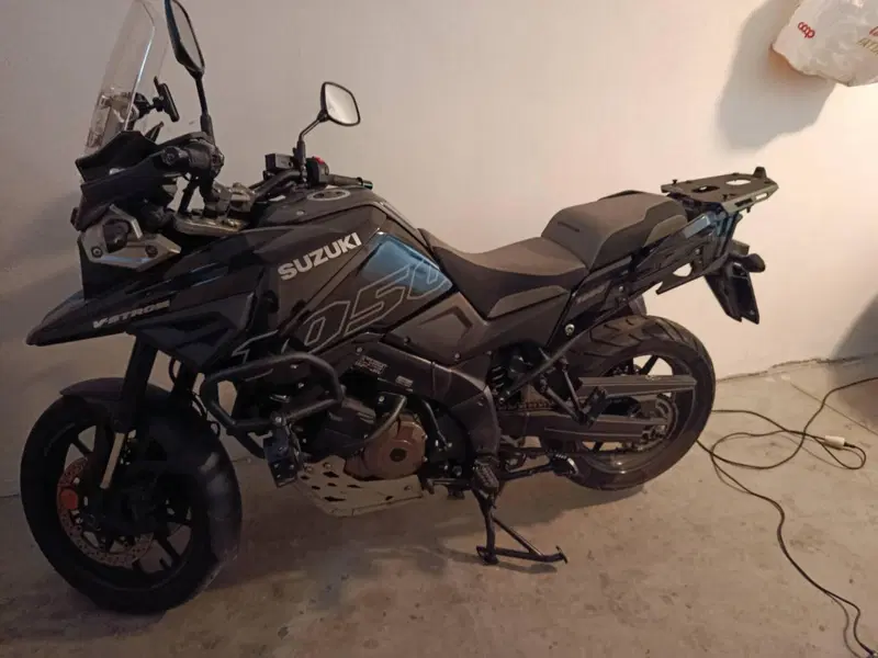 Suzuki V-Strom 1050 (2020 - 21) (2)