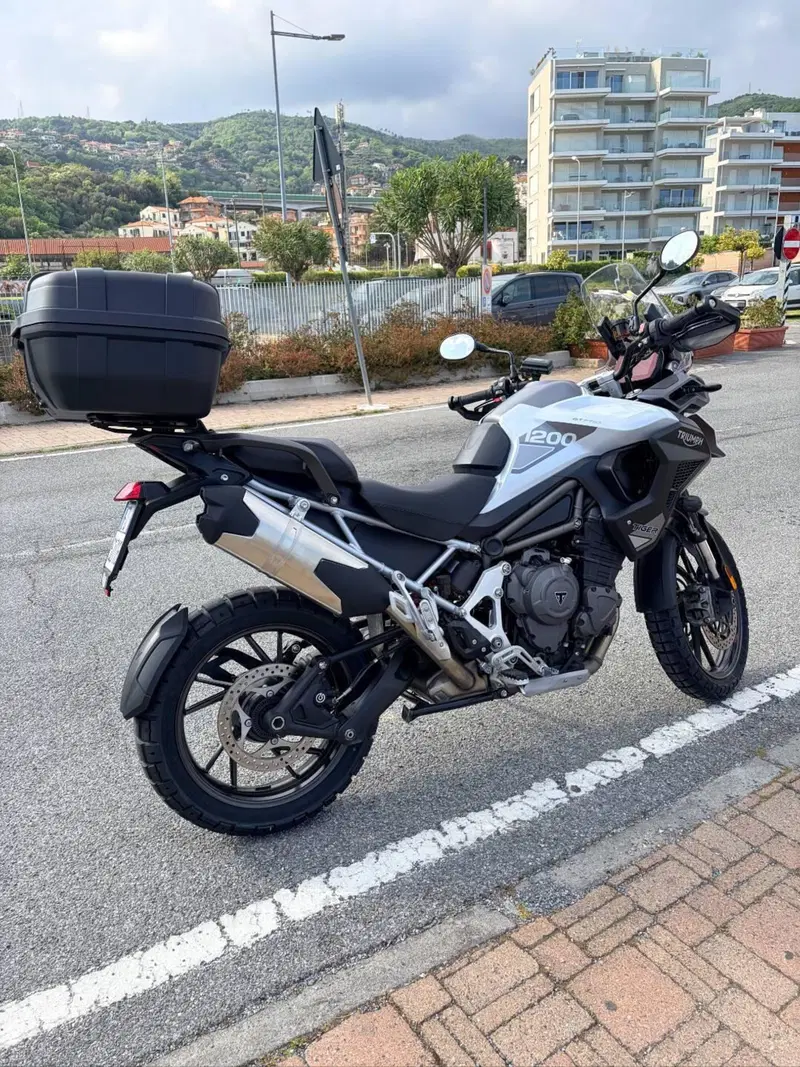Triumph Tiger 1200 GT Pro (2022 - 23) (4)