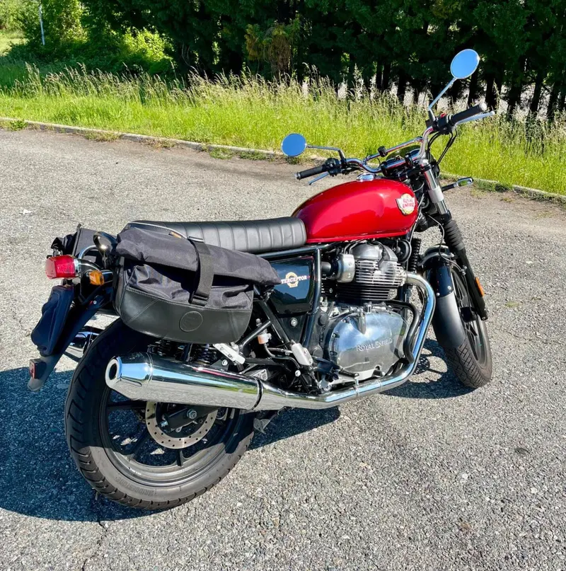 Royal Enfield Interceptor 650 (2021 - 26) (2)