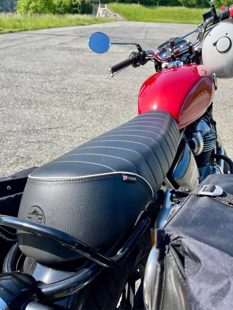 Royal Enfield Interceptor 650 (2021 - 26) (3)