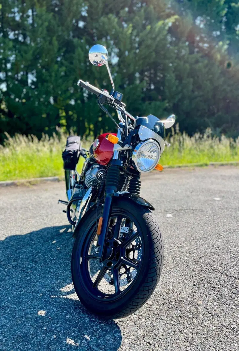 Royal Enfield Interceptor 650 (2021 - 26) (9)
