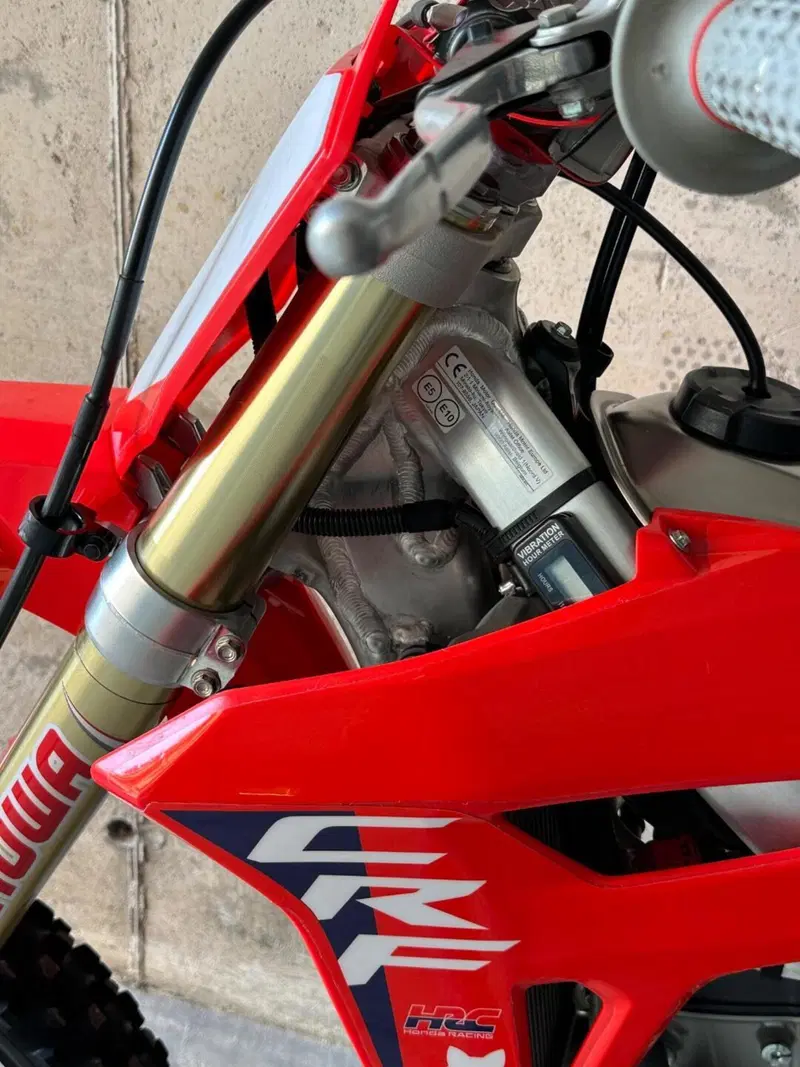 Honda CRF 250R (2024) (4)