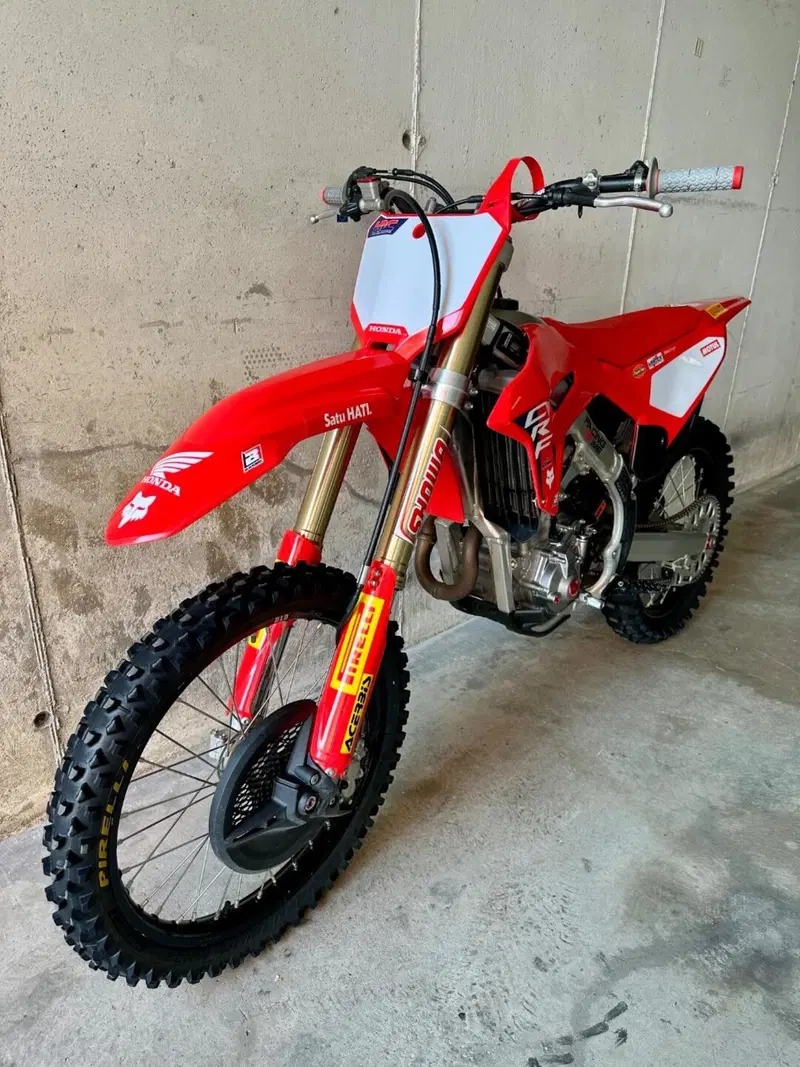 Honda CRF 250R (2024)