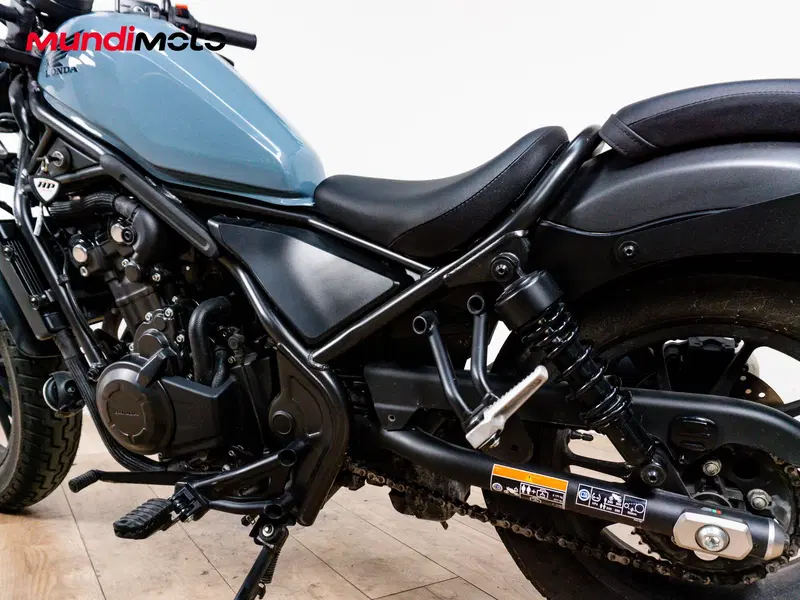 Honda CMX 500 Rebel + Special Edition (2025 - 26) (10)