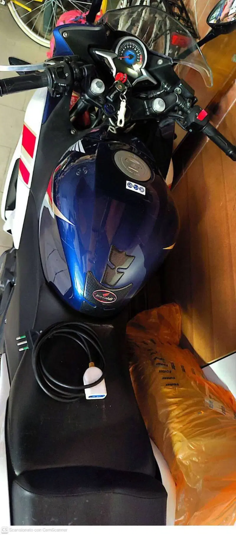Honda CBR 250 R (2010 - 14) (5)