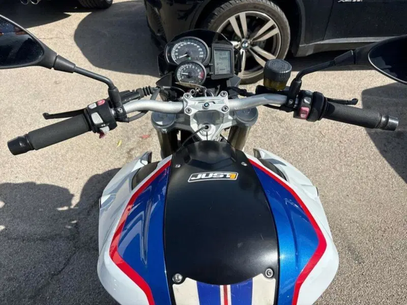 Bmw F 800 R (2017 - 20) (6)