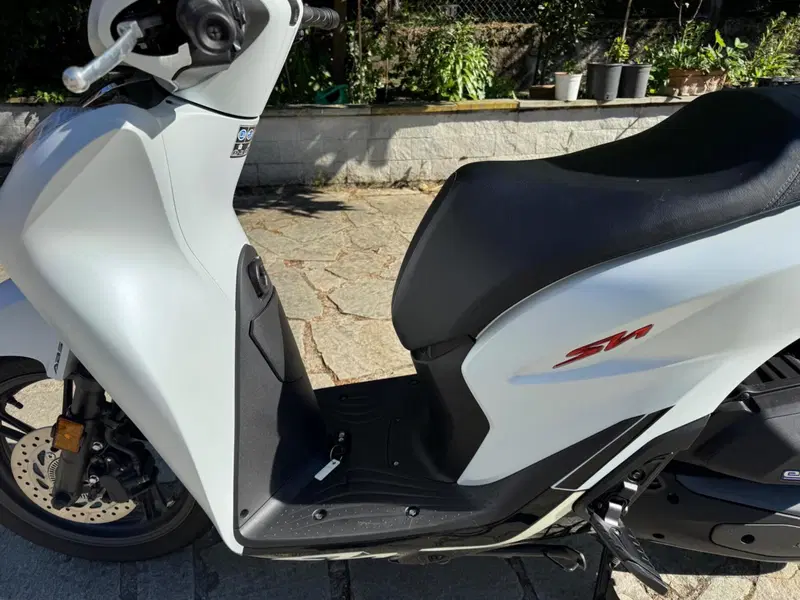 Honda SH 125i Sport (2022 - 23) (3)