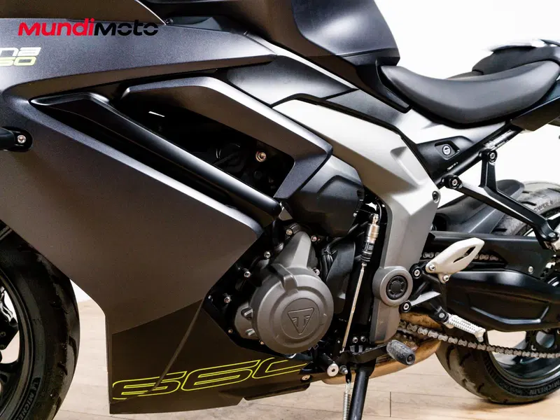 Triumph Daytona 660 (2024 - 26) (9)