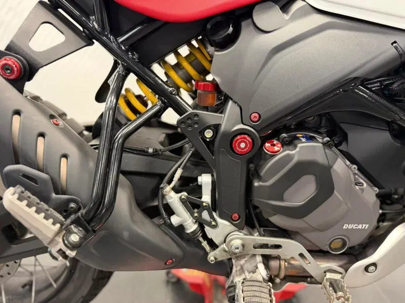 Ducati DesertX (2022 - 25) (11)