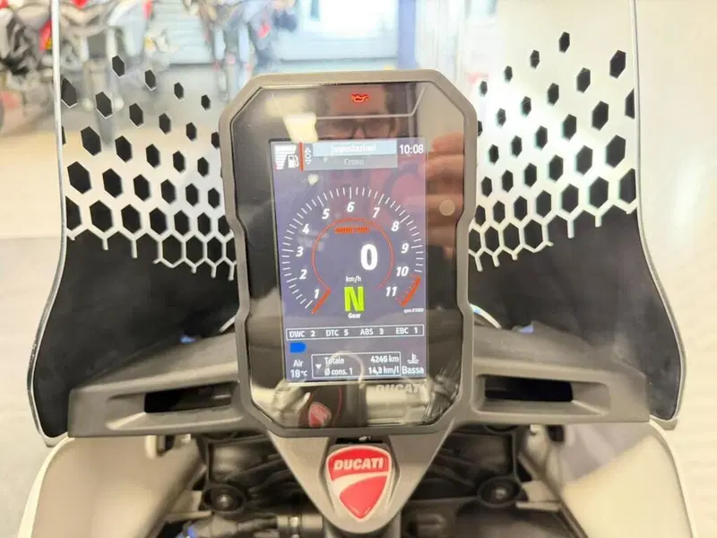 Ducati DesertX (2022 - 25) (9)