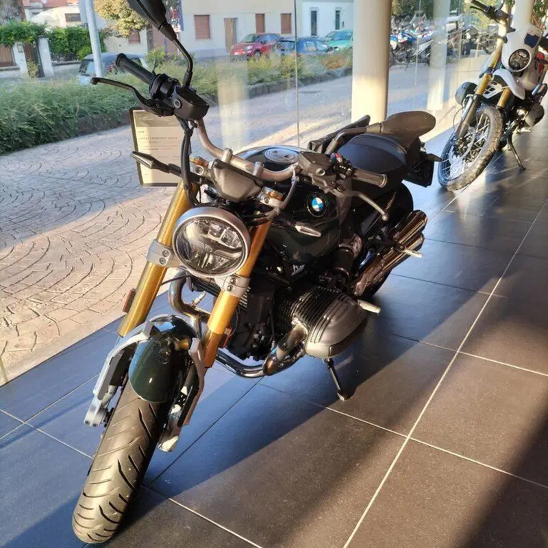 Bmw R 12 nineT (2023 - 26) (2)