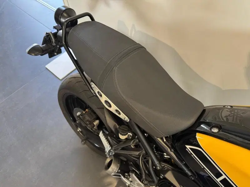 Yamaha XSR 900 ABS 60th Anniversary (2016 - 18) (4)
