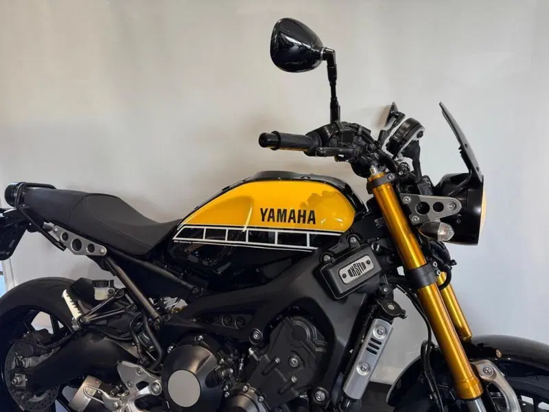 Yamaha XSR 900 ABS 60th Anniversary (2016 - 18) (2)