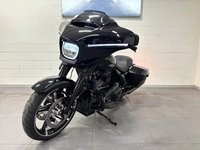 Harley-Davidson 117 Street Glide (2021) - FLHXSE