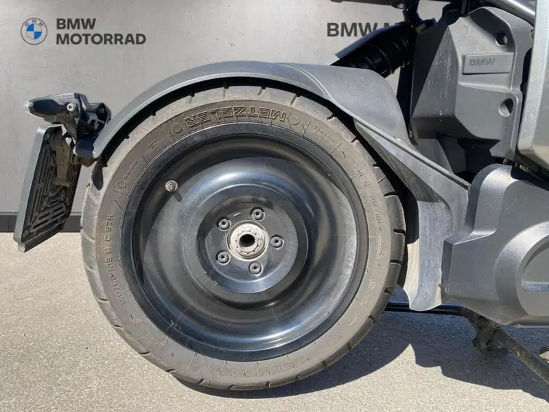 Bmw CE 04 (2021 - 25) (6)