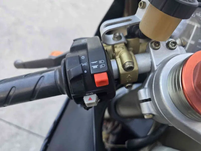 Ducati 916 Biposto (1994 - 98) (32)