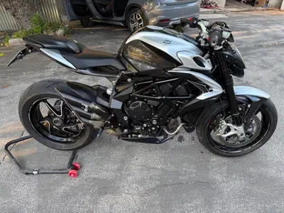 MV Agusta Brutale 800 RR (2017 - 20) usata