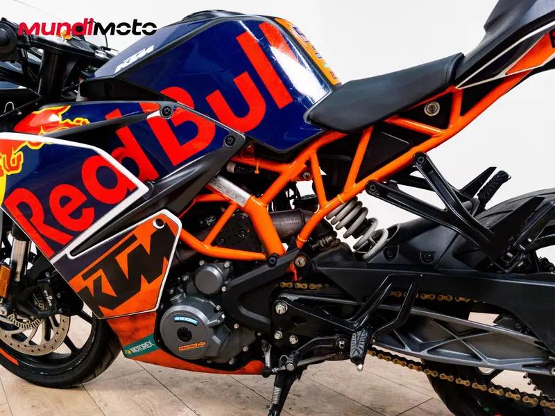 KTM RC 390 (2022 - 26) (10)