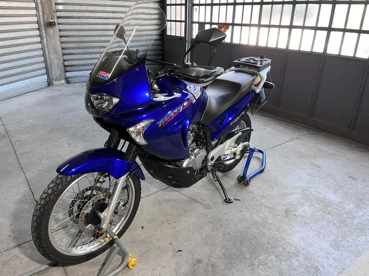 Honda Transalp XL 650V (2000 - 04) (2)