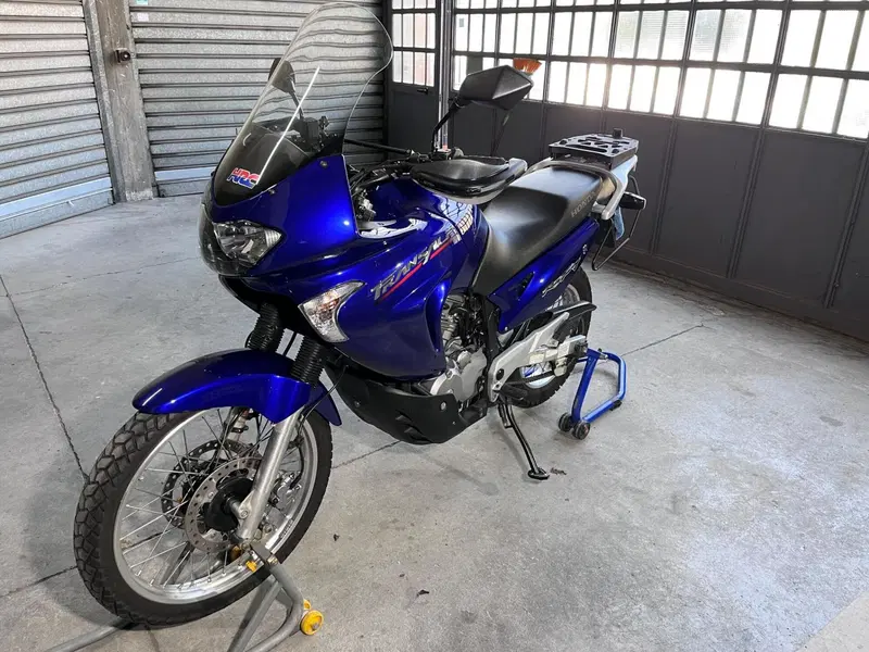 Honda Transalp XL 650V (2000 - 04) (2)