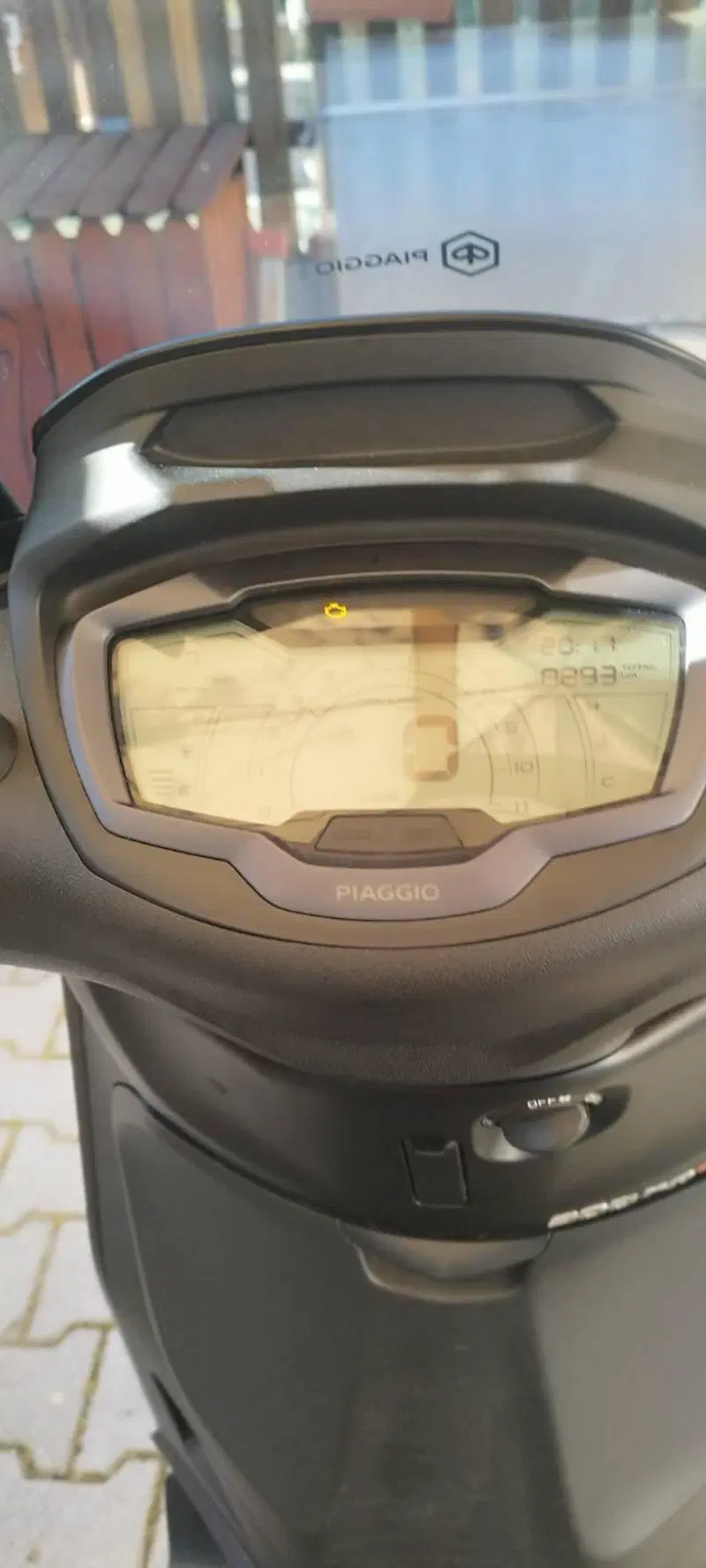 Piaggio Beverly 300 S ABS-ASR (2021 - 25) (7)