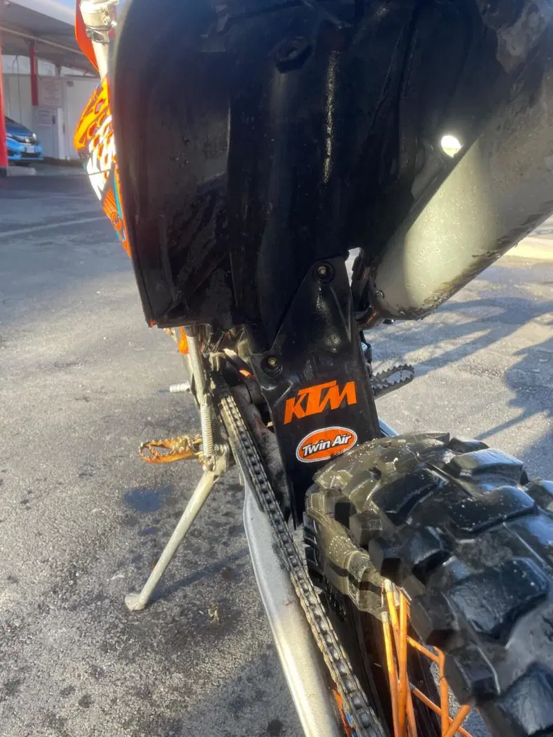 KTM 125 EXC (2009) (7)