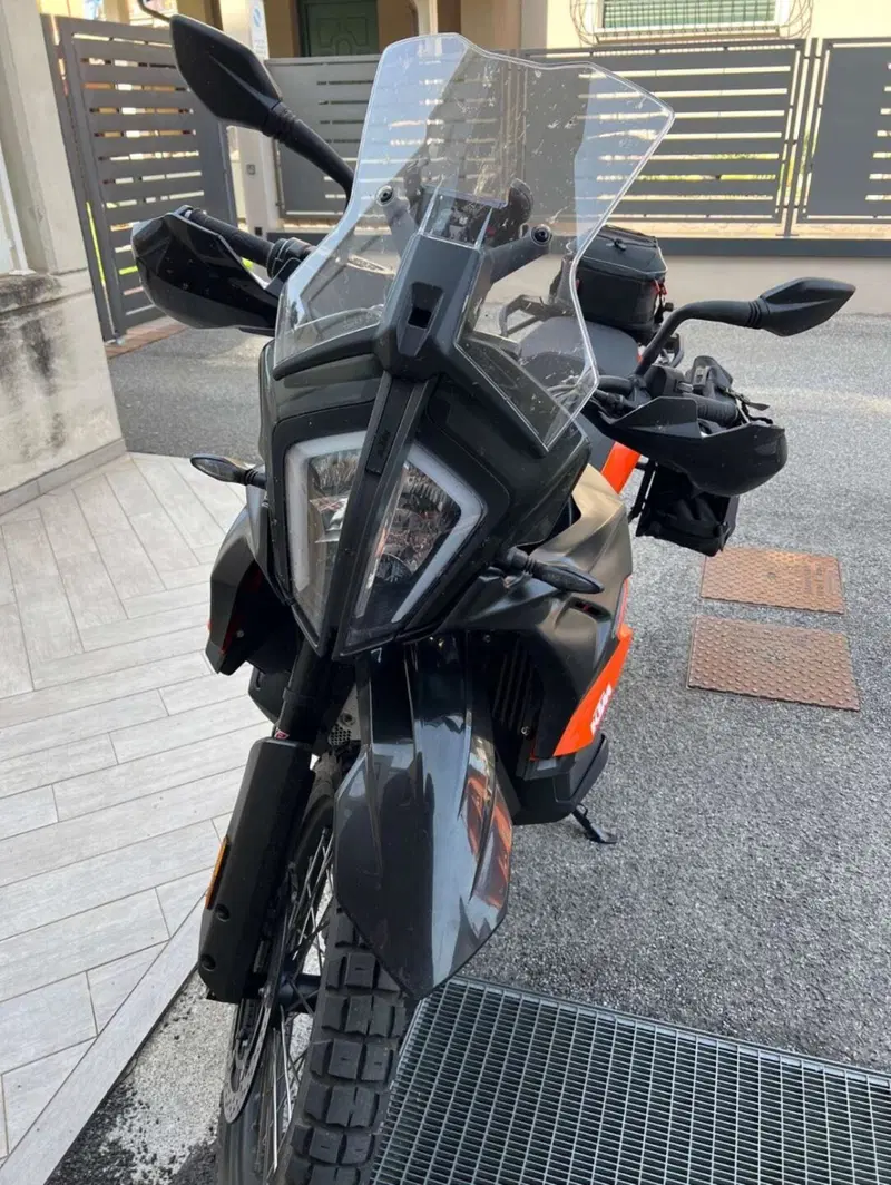 KTM 890 Adventure (2022) (4)