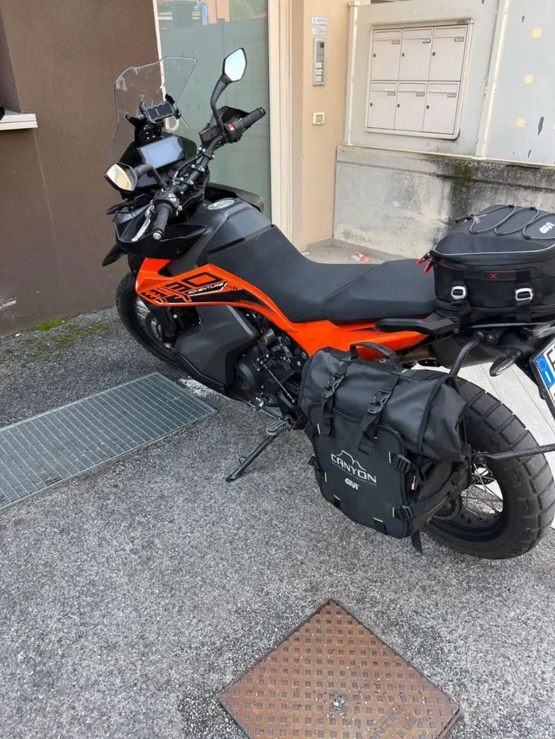 KTM 890 Adventure (2022) (5)
