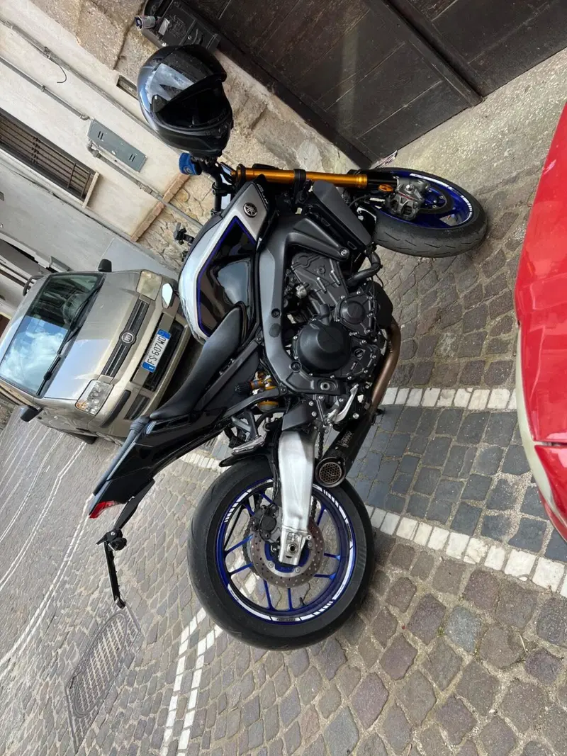Yamaha MT-09 SP (2024 - 26) (2)