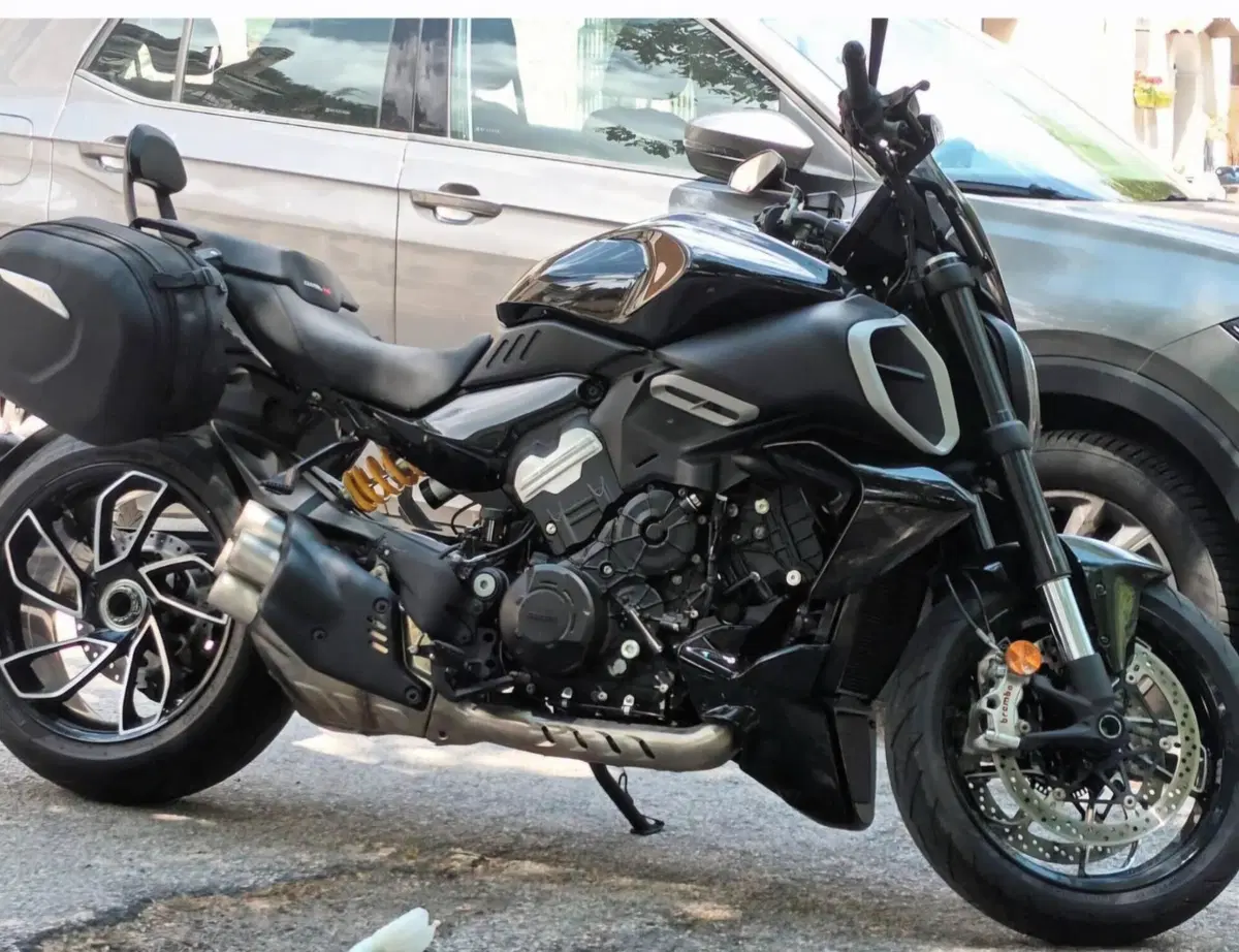 Ducati Diavel V4 (2023 - 26)