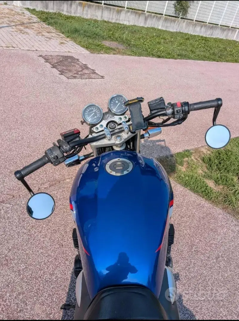 Yamaha XJR 1300 (1999 - 02) (4)