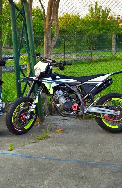 Fantic Motor XMF 125 Motard Performance 4t (2021 - 22) usata