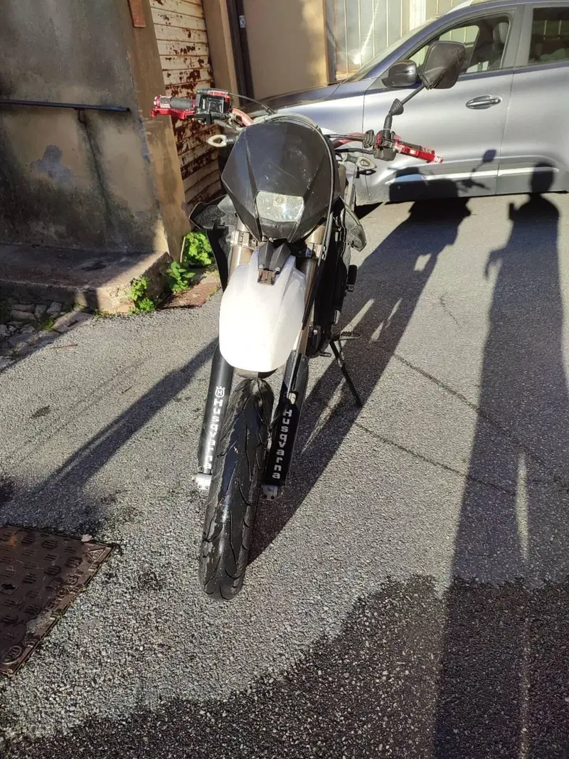 Husqvarna SM 125 (2009)