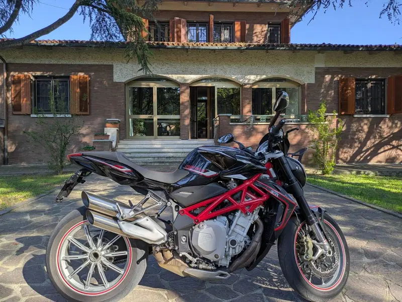 MV Agusta Brutale 1090 R (2012 - 15)