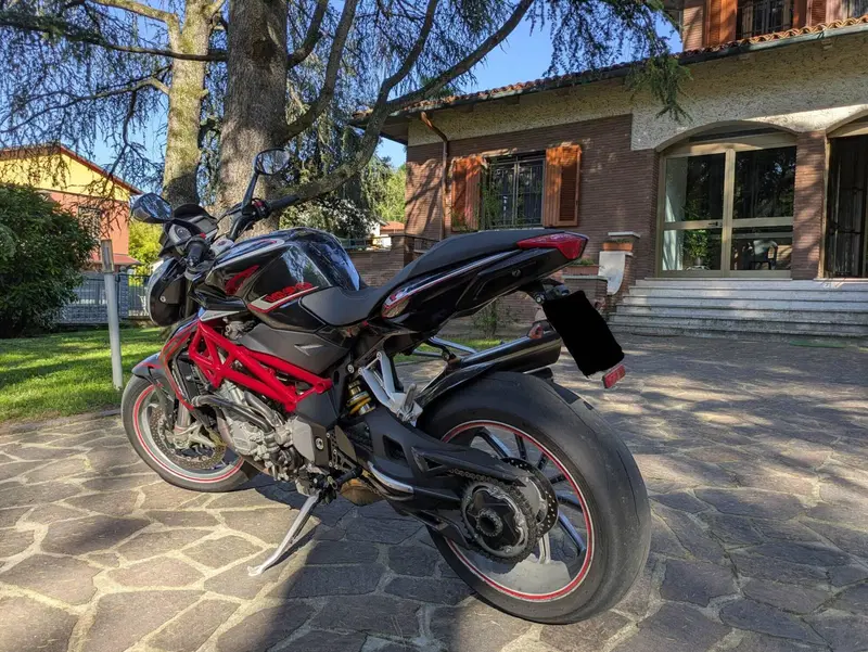 MV Agusta Brutale 1090 R (2012 - 15) (5)