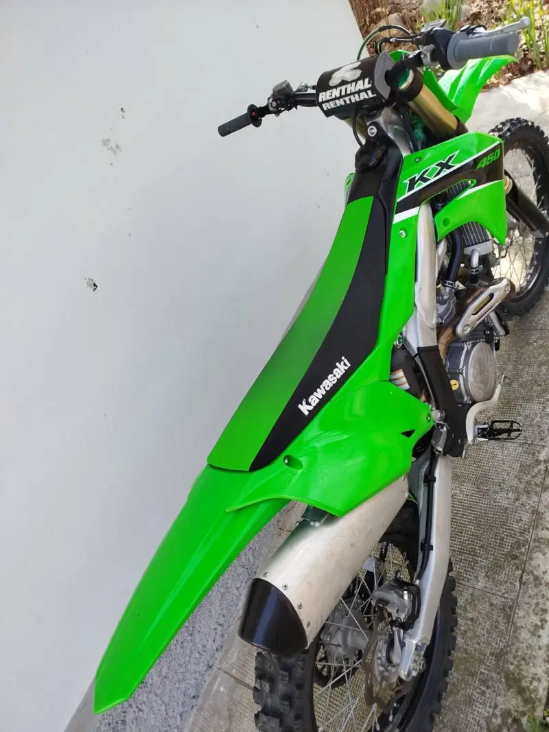 Kawasaki KX 450 F (2023) (3)